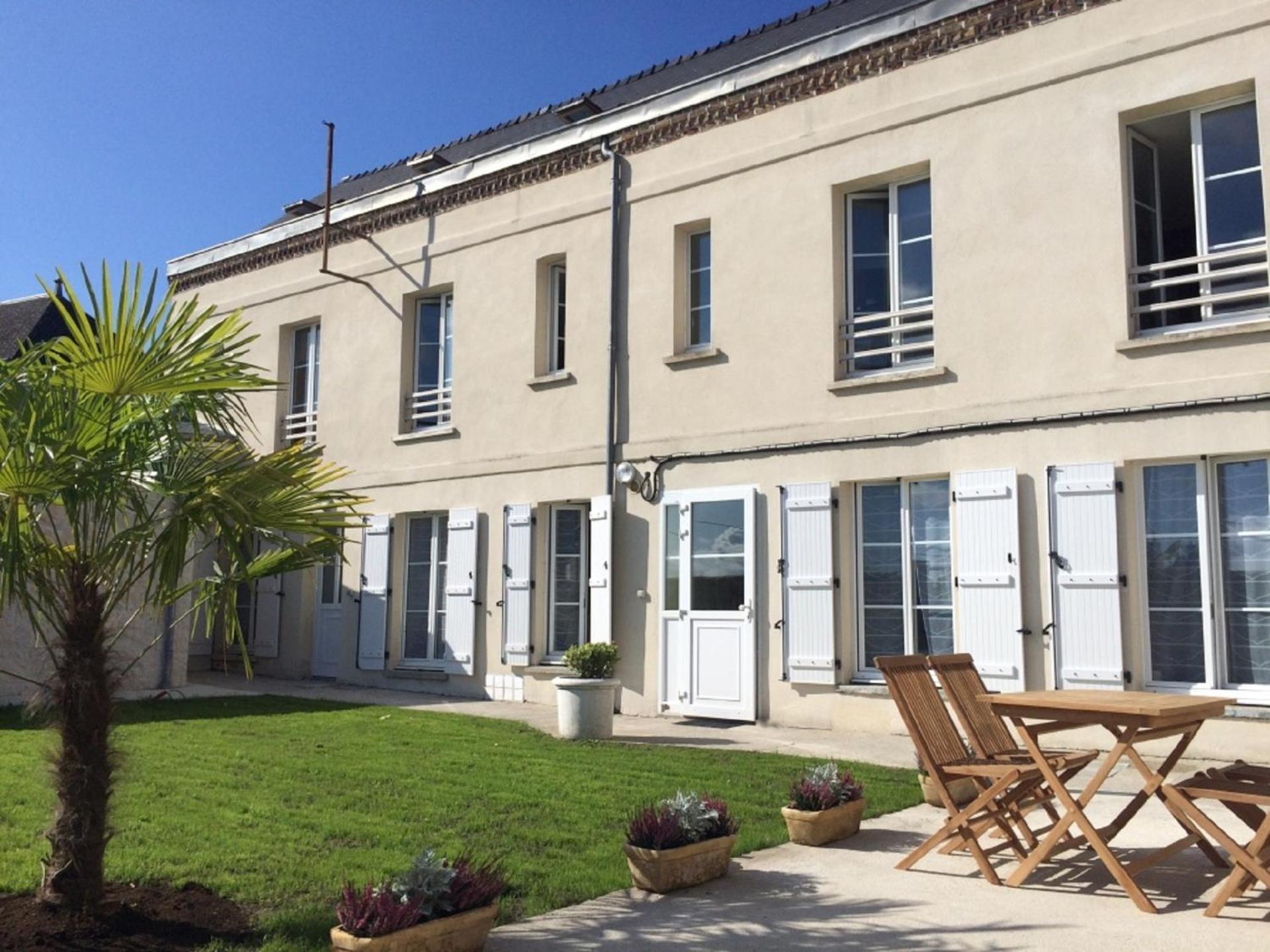 Le Clos Saint Martin Laon Exteriör bild