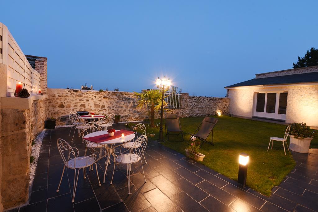 Le Clos Saint Martin Laon Exteriör bild